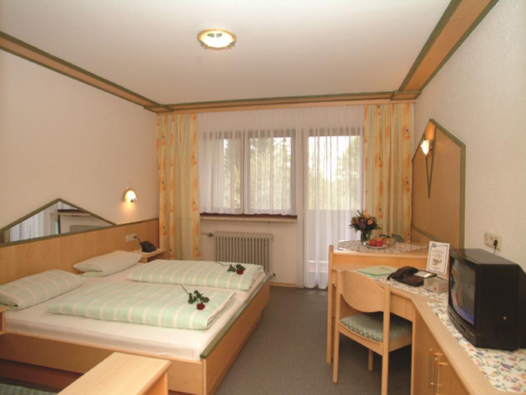 Wellness- Und Wohlfuehlhotel Waldeck ボーデンマイス 部屋 写真