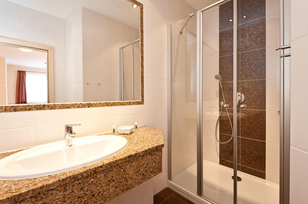 Wellness- Und Wohlfuehlhotel Waldeck ボーデンマイス エクステリア 写真