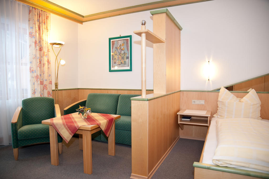 Wellness- Und Wohlfuehlhotel Waldeck ボーデンマイス 部屋 写真